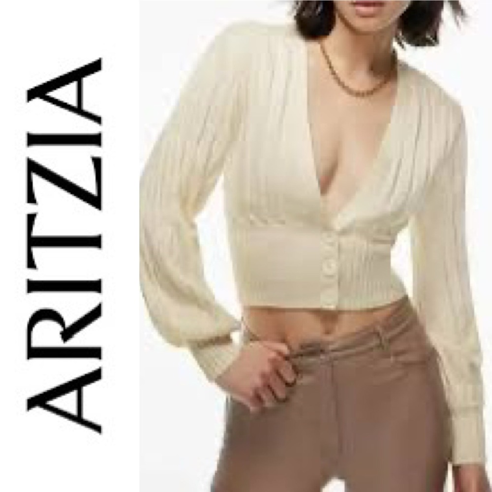 Aritzia Wilfred Plunge front button down cardigan Cream color size M